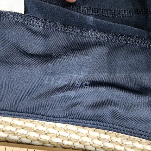 Nike blue women's size medium crop leggings - Picture 2 of 10